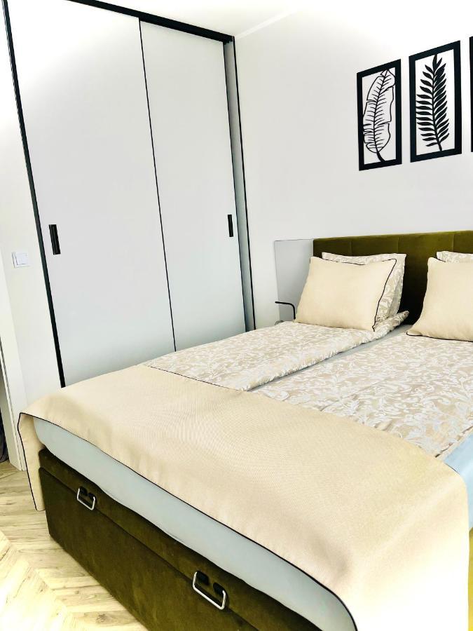 Apartcentrum-Charlotte -Parking-Air Conditioning Boleslawiec  Εξωτερικό φωτογραφία