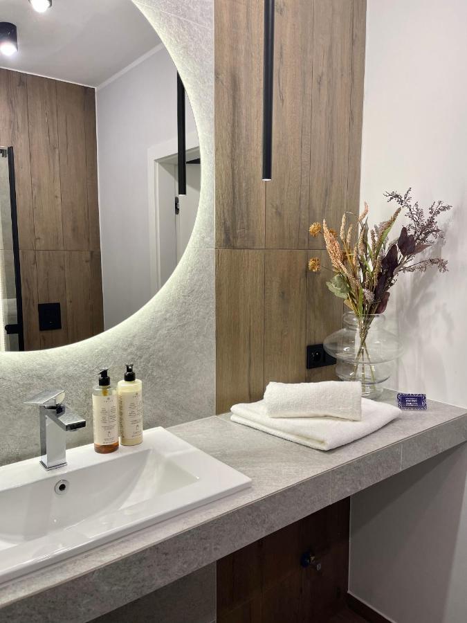 Apartcentrum-Charlotte -Parking-Air Conditioning Boleslawiec  Εξωτερικό φωτογραφία